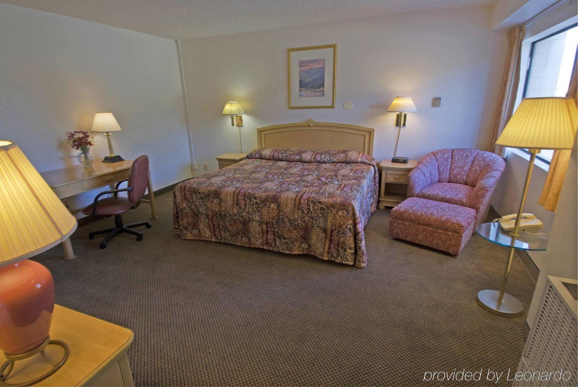 Inn At Highway 1 Lompoc Habitación foto